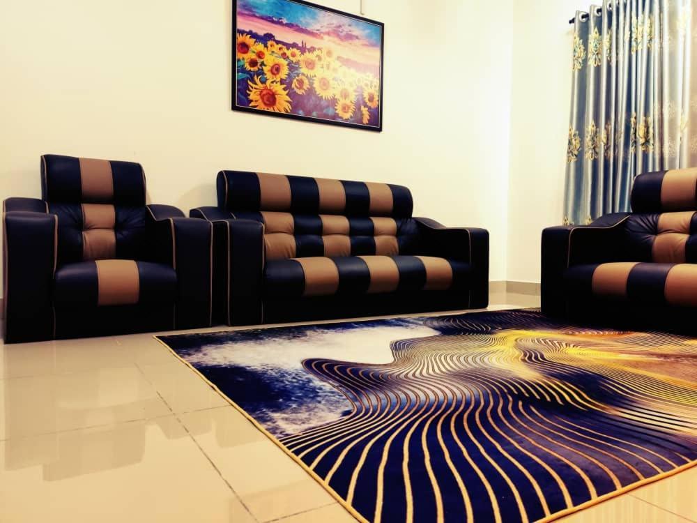 Ezhomestay Platinum Near Cyberjaya Putrajaya Klia * Kampung Dengkil